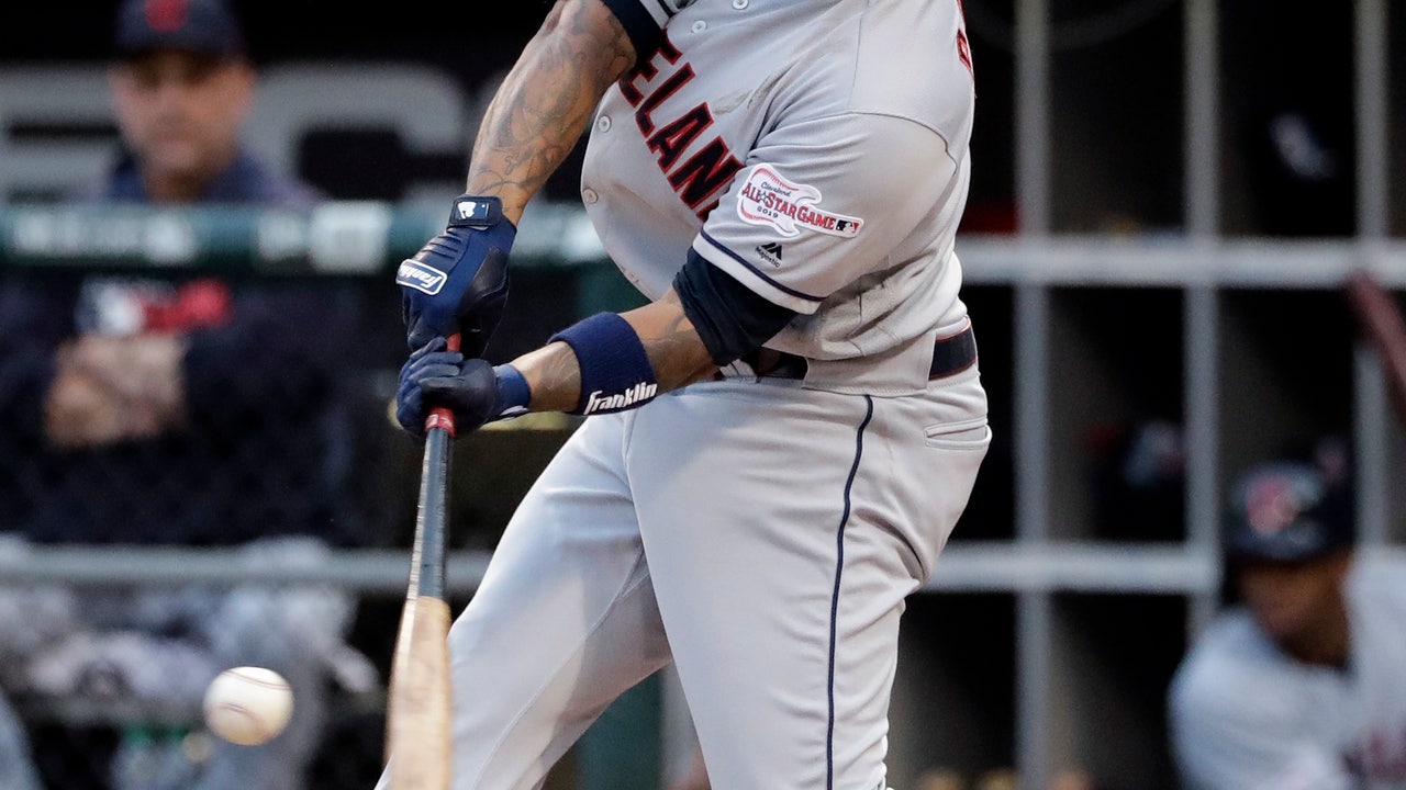 Dylan Covey helps White Sox beat sloppy Indians 6-1